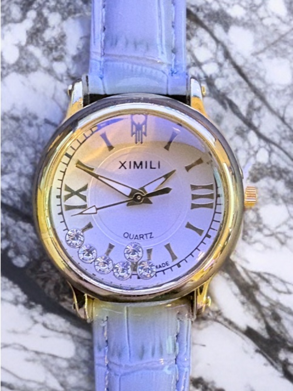 Chopard-Styling Ladies Floating Diamonds 25 mm Wristwatch